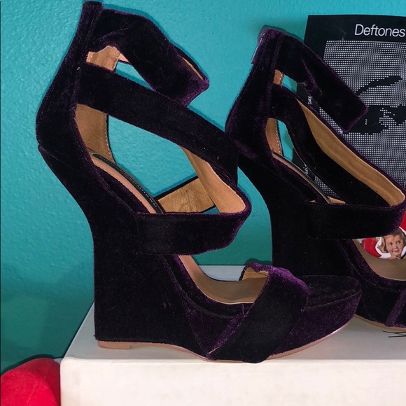 New purple velvet wedges high heels goth retro - Picture 2 of 8